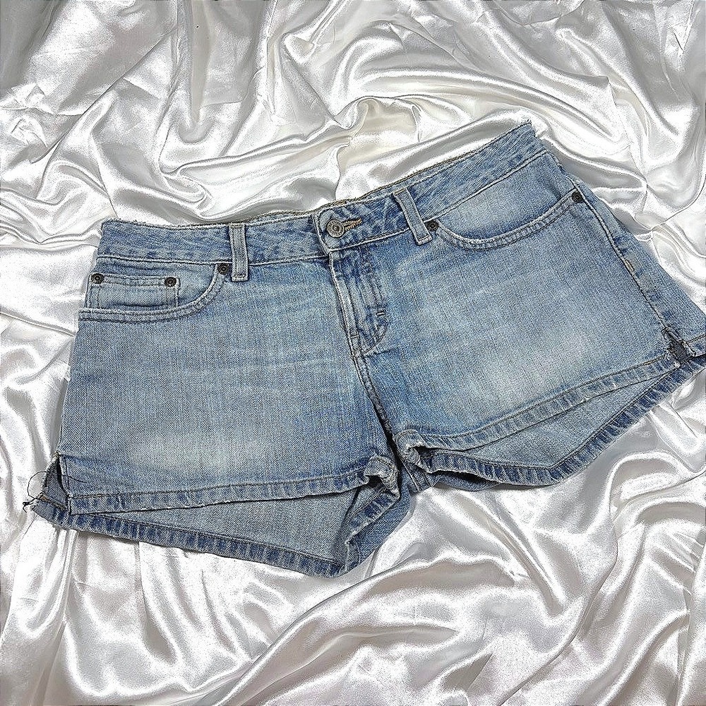 y2k BKE Denim Shorts Light Blue Low Rise Raw Hem 100% Cotton Size 29